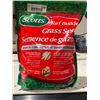 Image 2 : Scotts Turf Builder Grass Seed 2.2lb x 2