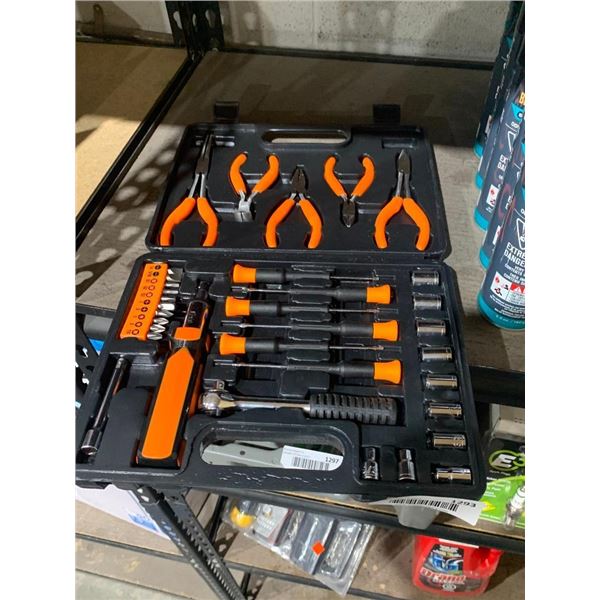 Car Tool Kit with Pliers, Screw Drivers and 1/4in Socket Set