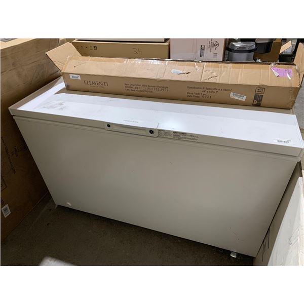 Fridgidaire FCLL 1542A - 14.8 Cu. Ft. Chest Freezer - White