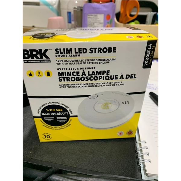 BRK Slim LED Strobe Smoke Alarm Hardwire with Battery Back up