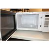 Image 3 : MICRO-ONDE PANASONIC 1100W, BLANC