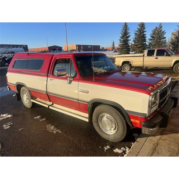 1992 DODGE RAM D250