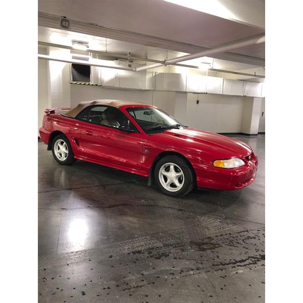 1994 FORD MUSTANG GT