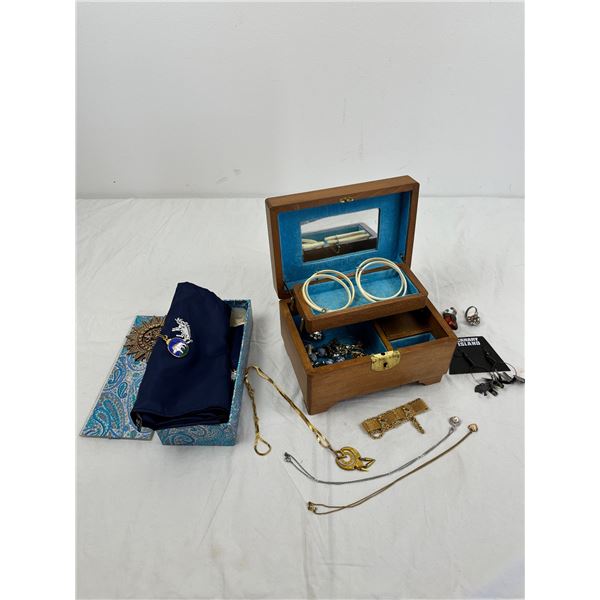 Wooden Musical Jewellery Box with Contents & Warthog Scarf & Pin