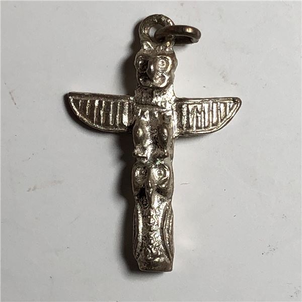 Sterling Silver Totem Pole Charm 3.52g