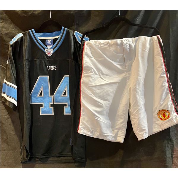 NFL Lions Best 44 Size 48, Manchester United Shorts Medium