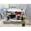 Image 1 : Vintage Imperial Sewing Machine