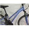 Image 8 : Schwinn Trailway Blue Men's Hybrid Bike w/ Back Rack
