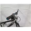 Image 2 : Black Women's Mountain Bike