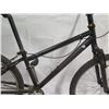 Image 8 : Black Women's Mountain Bike