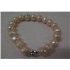 Image 1 : Pearl Bead Bracelet w/ Metal Clasp 7"L