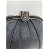 Image 5 : Judith Leiber Black Lizard Black Crystal Top Clutch