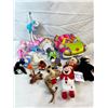 Image 1 : Assorted Stuffed Animals & Figures