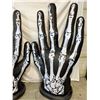 Image 2 : Pair of Halloween Inflatable Skeleton Hands