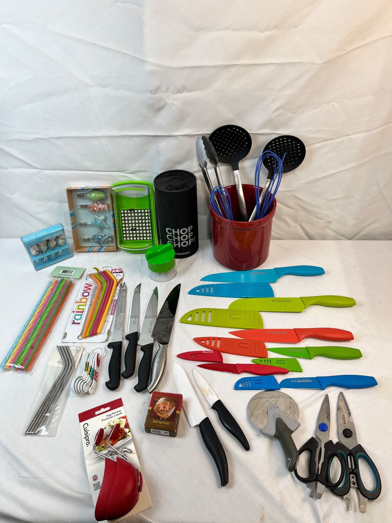 Assortment of Kitchen Items - Sunrise Estate Services Ltd