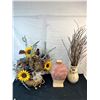 Image 1 : 3 Decorative Vases with Artificial & Dried Flowers