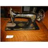 Image 1 : Antique pedal Singer sewing machine w/