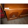 Image 2 : Antique wooden chest/table