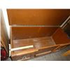 Image 3 : Antique wooden chest/table