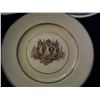 Image 2 : Vintage royal family plates