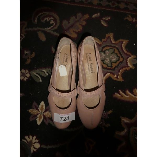 Josef Seibel shoes size 38