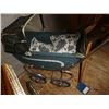 Image 3 : Vintage Doll stroller