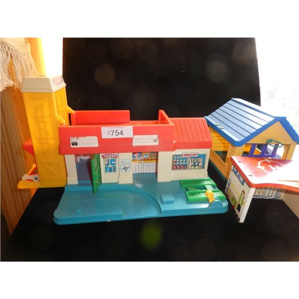 Gas station and play house toys