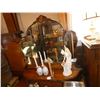 Image 3 : Antique Ornate Vanity