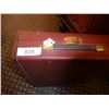 Image 2 : Vintage Underwood Type Writer with case
