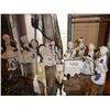 Image 1 : Set of porcelain figurines and piano