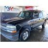Image 1 : 2001 CHEVROLET SUBURBAN