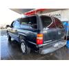 Image 2 : 2001 CHEVROLET SUBURBAN