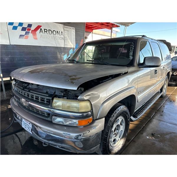 2001 CHEVROLET SUBURBAN