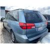 Image 2 : 2005 TOYOTA SIENNA