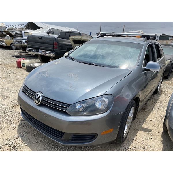 2011 VOLKSWAGEN JETTA