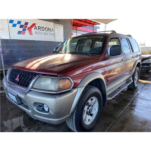 2000 MITSUBISHI MONTERO SPORT