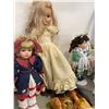 Image 2 : MISCELLANEOUS VINTAGE DOLLS