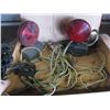 Image 2 : PAIR OF MAGNETIC TRAILER LIGHTS & A CARGO NET