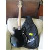 Image 2 : IBANEZ ELECTRIC GUITAR W/SOFT CASE