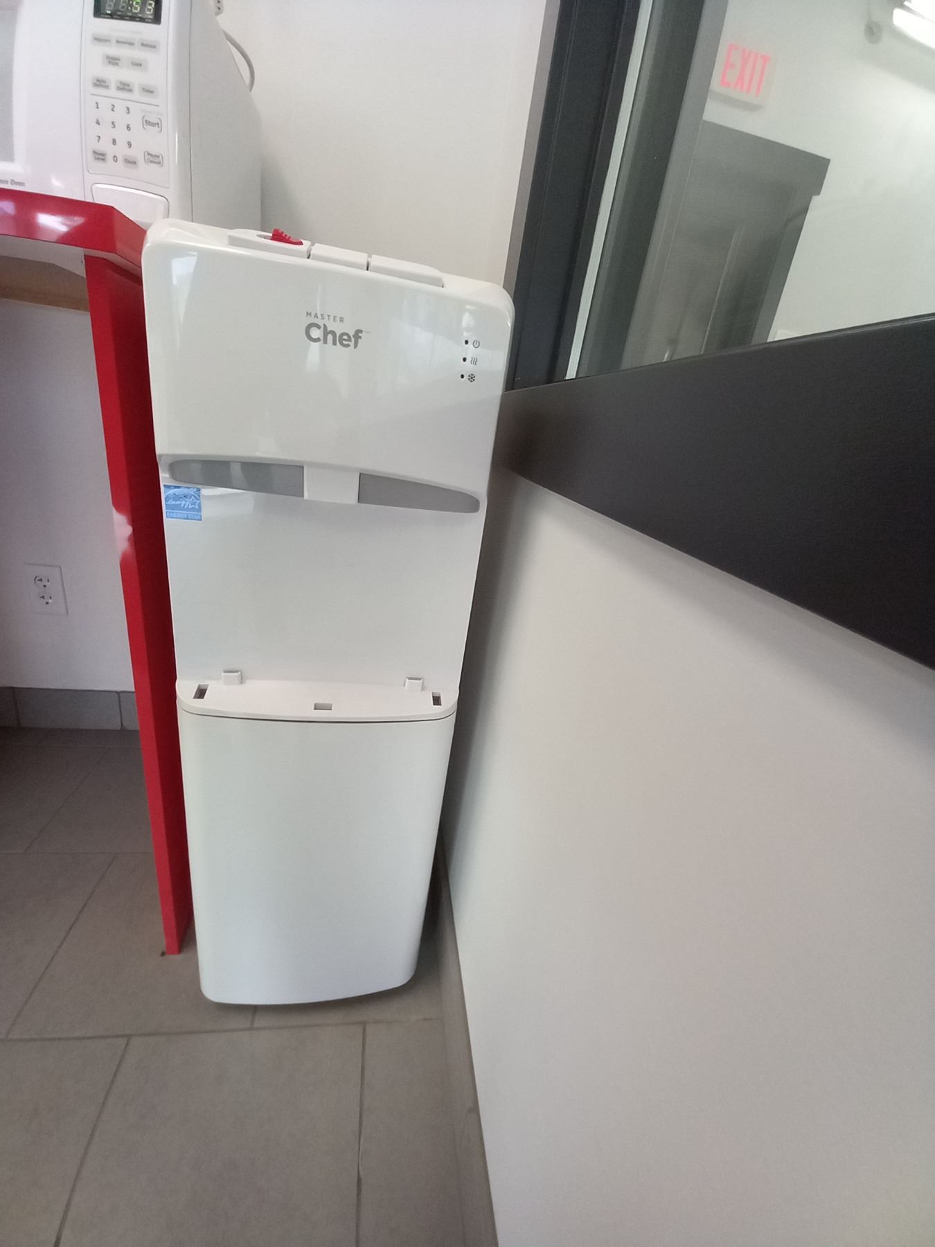 MASTERCHEF WATER COOLER W/5 BOTTLES