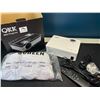 Image 1 : Lot of 1 QKK Mini LED Video Projector w/ Projector Screen