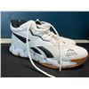 Image 2 : Lot of 1 Pair of Reebok Basketball Style Shoes - Size 10 Mens
