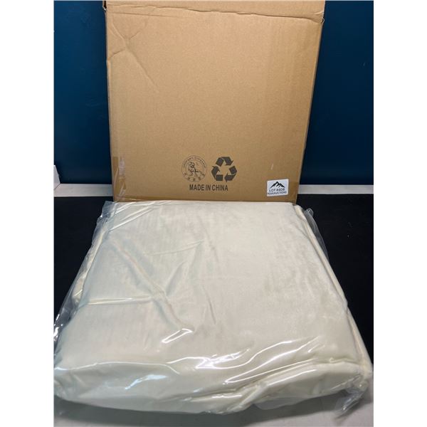 Lot of 1 Sherpa Fleece Blanket - Cream Colour