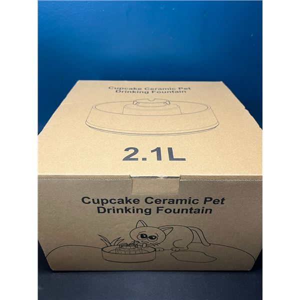 Lot of 1 Pet Water Drinking Fountain - For Cats or Dogs - Large 2.1L Size