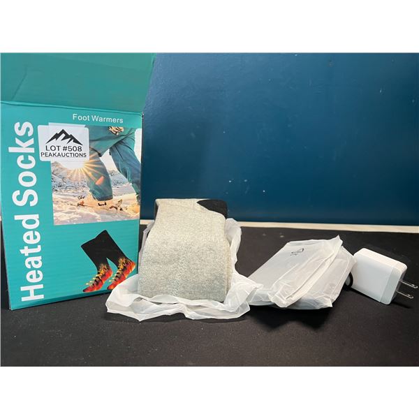 Lot of 1 Pair of Heated Socks w/ Powerbanks