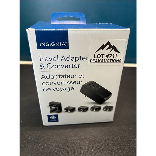Lot of 1 Insignia Travel Adapter & Converter