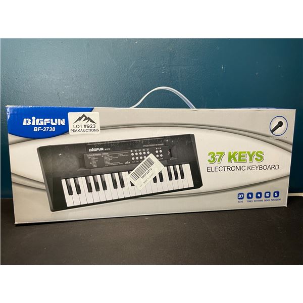 Lot of 1 Electronic Keyboard w/ 37-Keys