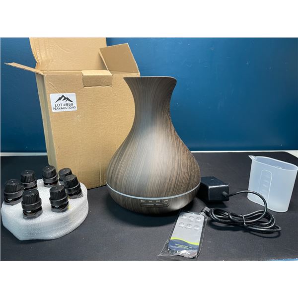 Lot of 1 Aroma Diffuser/Home Humidifier w/ 7 Assorted Essential Oils/Scents