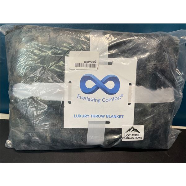 Lot of 1 Everlasting Comfort Luxury Throw Blanket