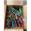 Image 1 : Lot of 1 Box of Assorted Screwdrivers - Used